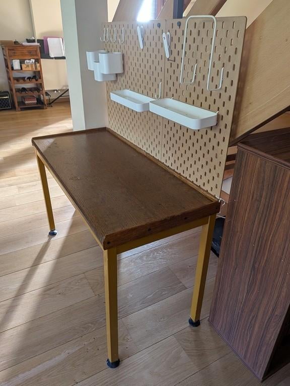 maison - table à dessin enfant avec tableau de rangement, Maison & Meubles, Enlèvement, Utilisé