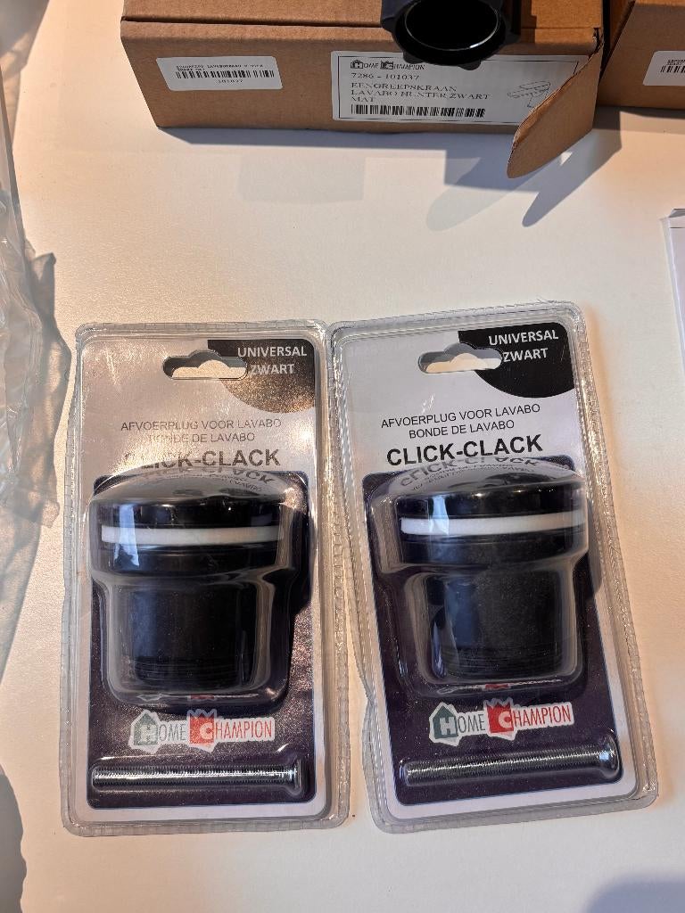 NIEUW  Universele Click Clack Afvoerplug (Overloop 5/4), Ophalen, Nieuw, Wastafel