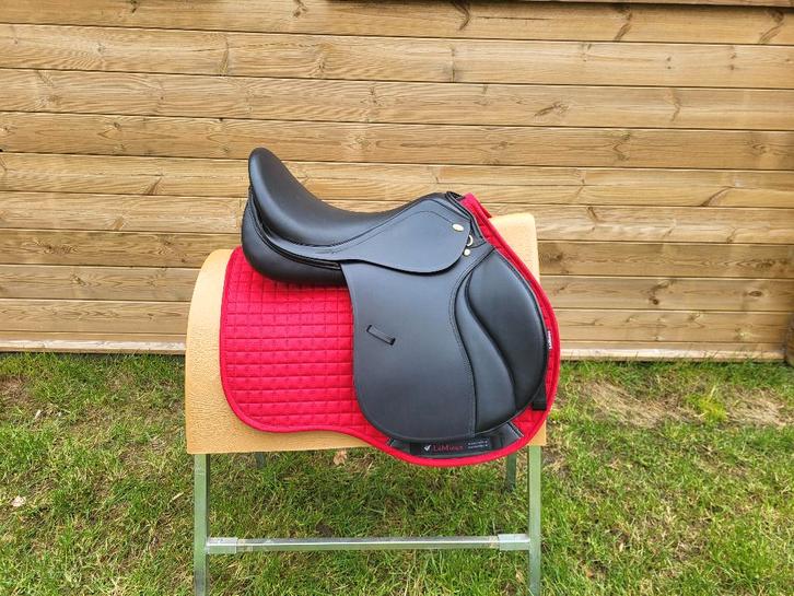 Veelzijdigheidszadel Kentaur, 17,5 inch, MW, Dieren en Toebehoren, Paarden en Pony's | Zadels, Nieuw, Recreatie, Ophalen