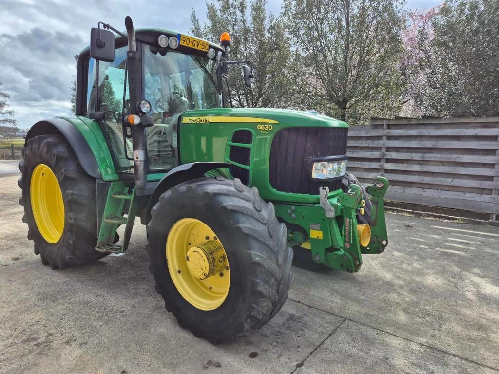 John Deere 6630 Premium Fronthef+PTO (bj 2012), Gebruikt, 120 tot 160 Pk, John Deere, Meer dan 10000