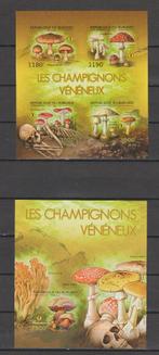 Burundi 2012 Blok Giftige Paddestoelen ongetand **, Postzegels en Munten, Ophalen of Verzenden, Postfris, Dier of Natuur