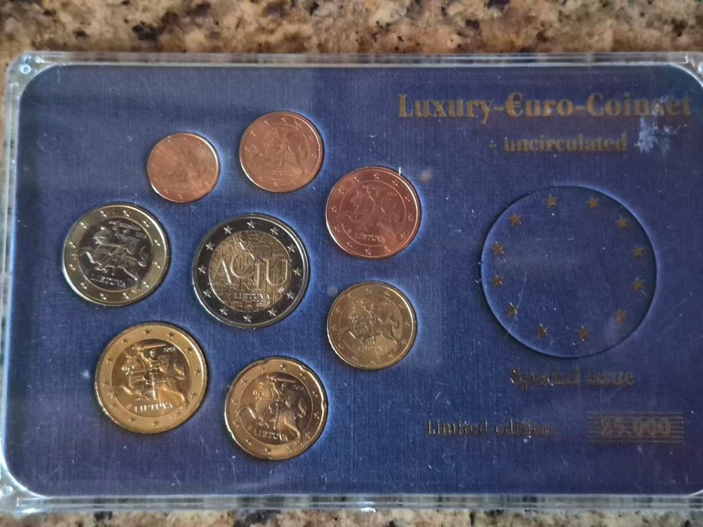 Euro set 25000 exem 2015 Litouwen met 2€ munt Litouwse taal, Ophalen, Overige landen, Overige waardes, Setje