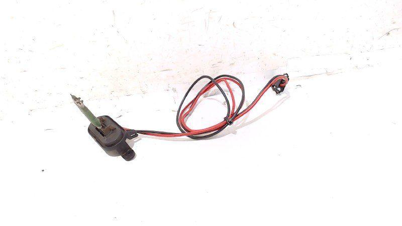 Kachelweerstand Renault Kangoo, Onderdelen@venauto.nl, Van der Ven Autorecycling B.V., Ettenseweg 76, 4706 PB Roosendaal, The Netherlands