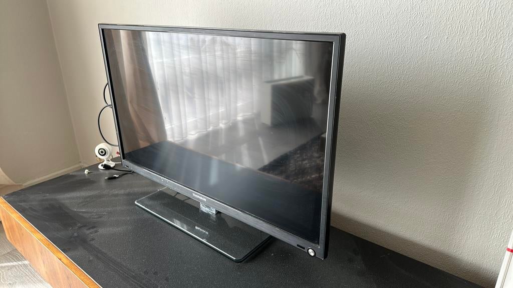 Tv thomson 89x54 af te halen vanaf 22 april, TV, Hi-fi & Vidéo, Télévisions, Enlèvement, Utilisé