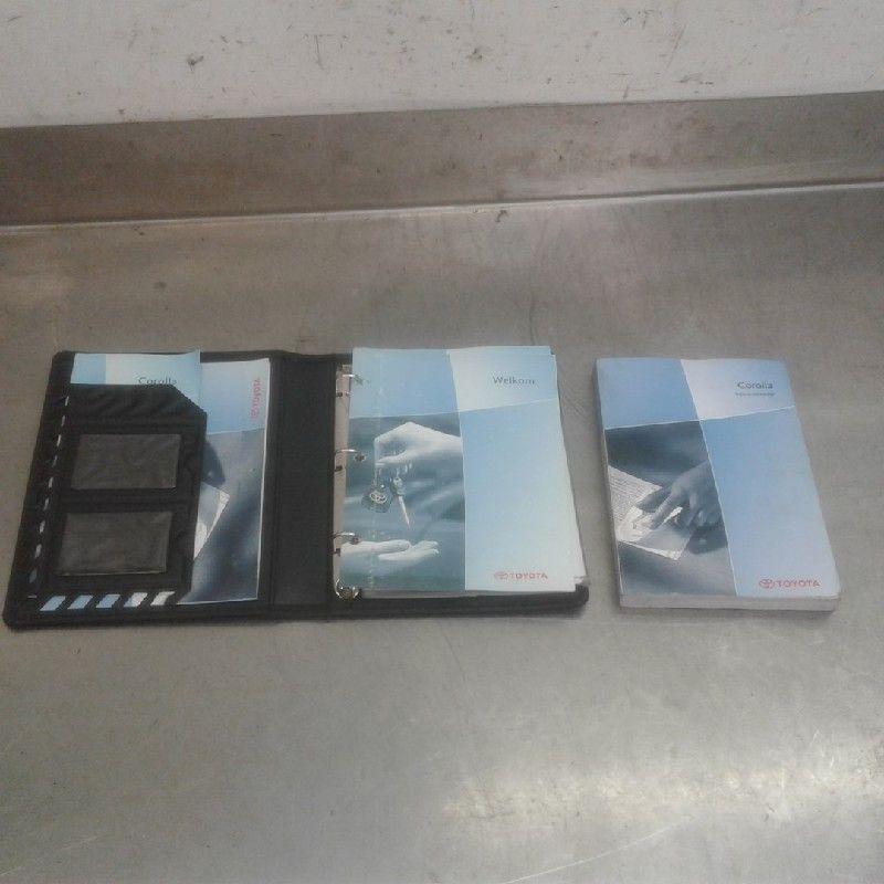 MANUEL UTILISATEUR Toyota Corolla (E12) (11-2001/03-2007), Utilisé, Toyota