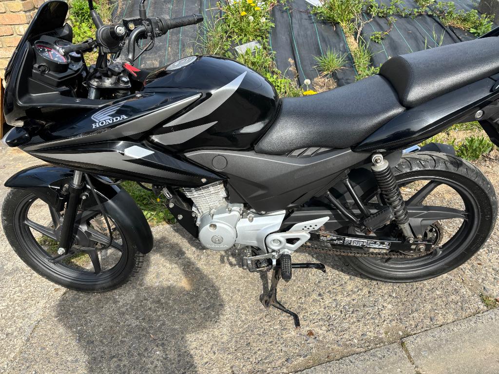 Honda CBF125, Motos, Scooter, Occasion, 125 cm³, Particulier