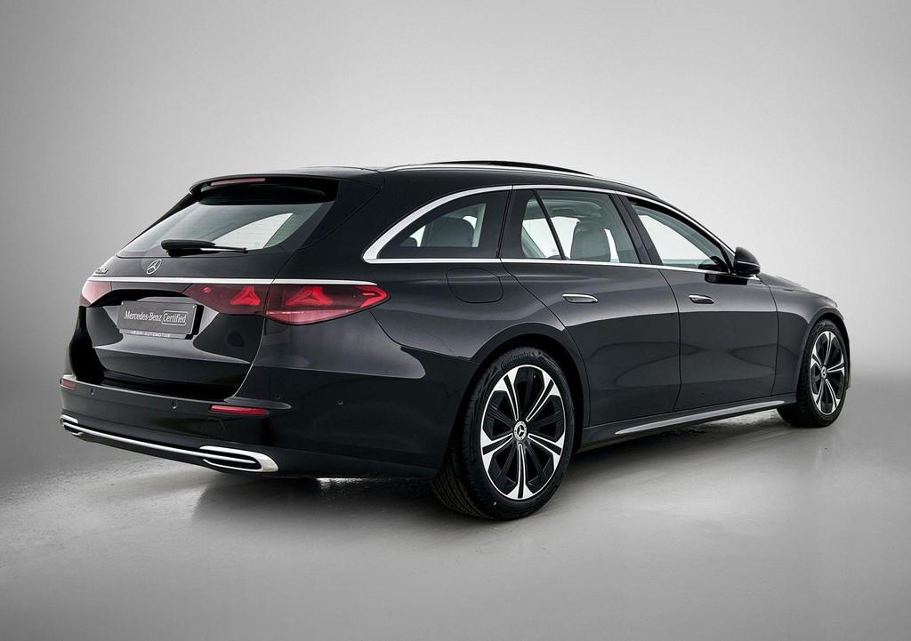 Mercedes-Benz E-Klasse 220 D Break Luxury Line Panoramisch D, Entreprise, Automatique, 1995 kg, 4 cylindres