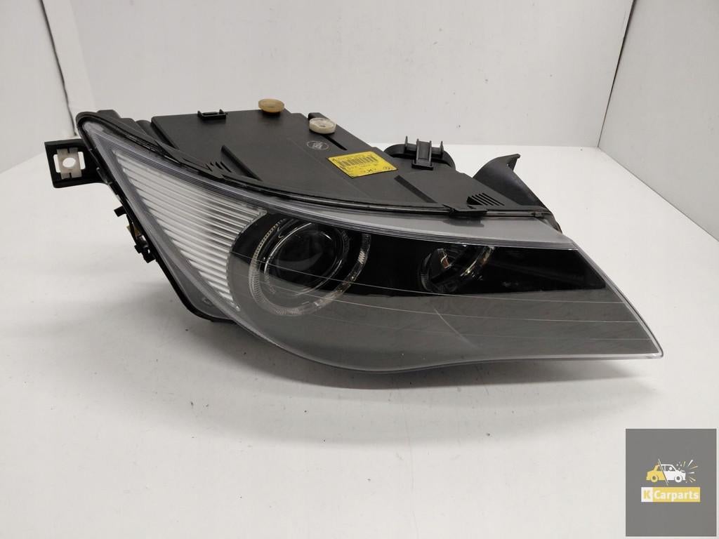 7165800, Phare droit bi-x non dynamique torsion BMW E63, Autos : Pièces & Accessoires, Petuelring 130
80788  Munich, DE, Info@bmw.de