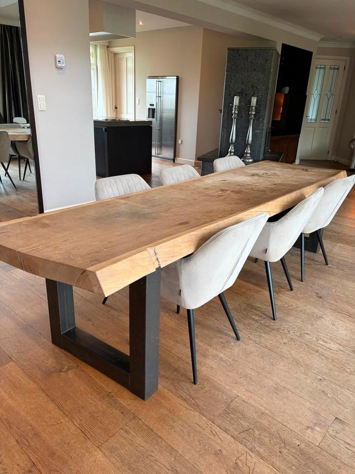 Massieve echte boomstam eettafel, Huis en Inrichting, Tafels | Eettafels, Gebruikt, 50 tot 100 cm, 200 cm of meer, Vijf personen of meer