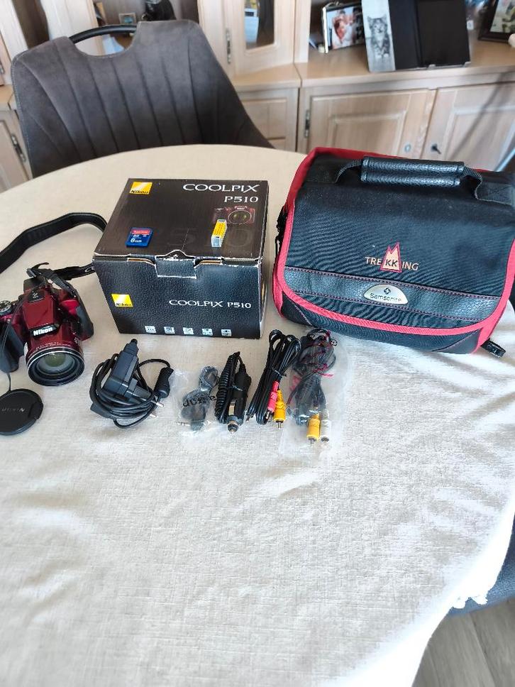 un appareille photo Nikon Coolpix p 510 couleur rouge, Audio, Tv en Foto, Fotocamera's Digitaal, Gebruikt, Spiegelreflex, Nikon