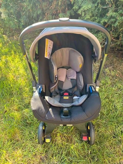 DOONA   Buggy en autostoel in 1   Perfecte staat, Enfants & Bébés, Buggys, Comme neuf, Autres marques, Ombrelle, Enlèvement