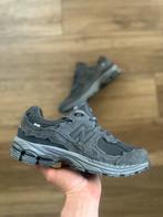 New balance 2002r phantom 43,5/44, Ophalen of Verzenden, Zo goed als nieuw