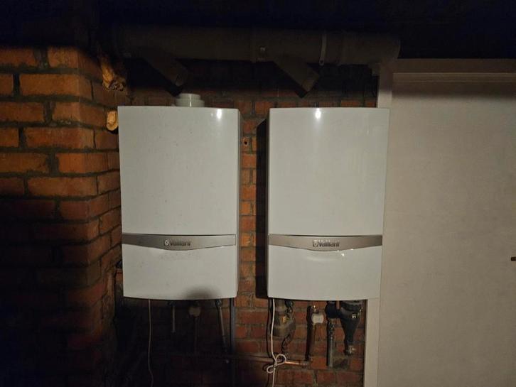 Vaillant ecoTEC plus VCW 346/5-5 E-BE R6 (BJ2020), Bricolage & Construction, Chauffe-eau & Boilers, Utilisé, Enlèvement