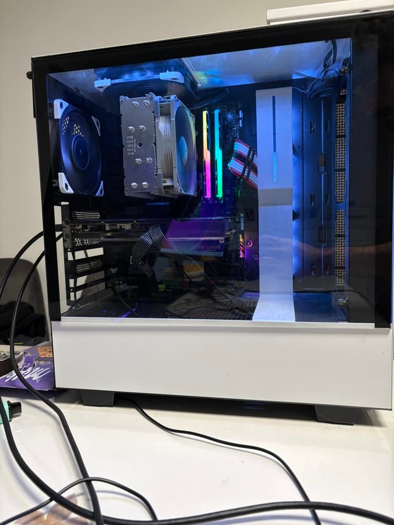 Volledige Gaming Setup, Ophalen, Zo goed als nieuw, Gaming, SSD