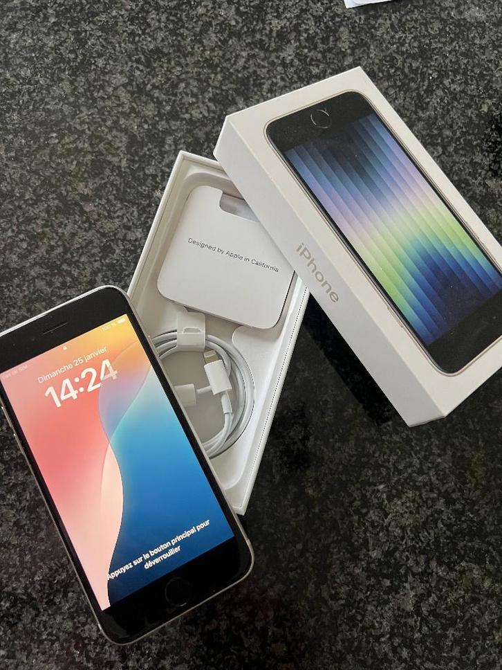 Apple Iphone SE 2022 White 64Gb Parfait état, Télécoms, Téléphonie mobile | Apple iPhone, Utilisé, 64 GB, Sans abonnement, Sans simlock