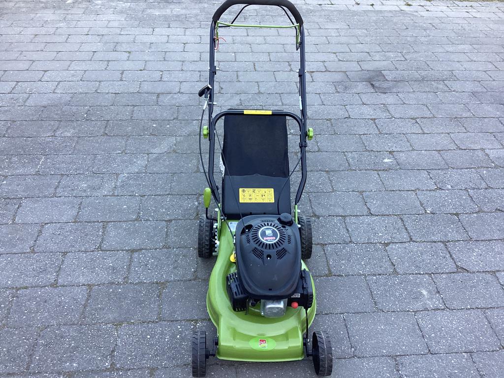 Grasmaaier central park, Cirkelmaaier, Ophalen, Zo goed als nieuw