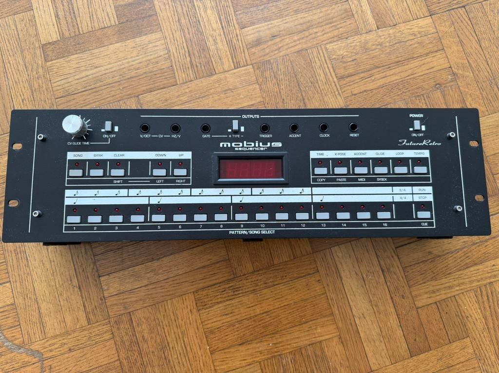 Future Retro Mobius Sequencer 303 eurorack vintage, Ophalen of Verzenden, Gebruikt, Overige merken, Met midi-aansluiting