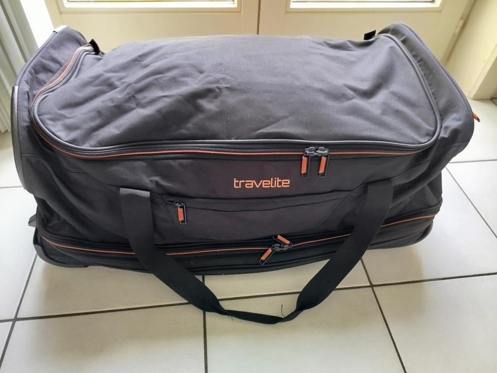 Nieuwe reistas op wieltjes, merk Travelite, nooit gebruikt, Ophalen of Verzenden