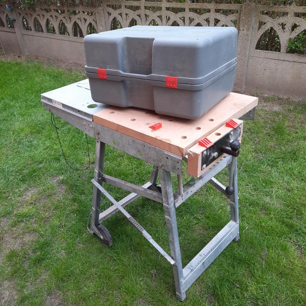 BOSCH CİRCLE ZAAGMACHİNE MET TAFEL, Ophalen