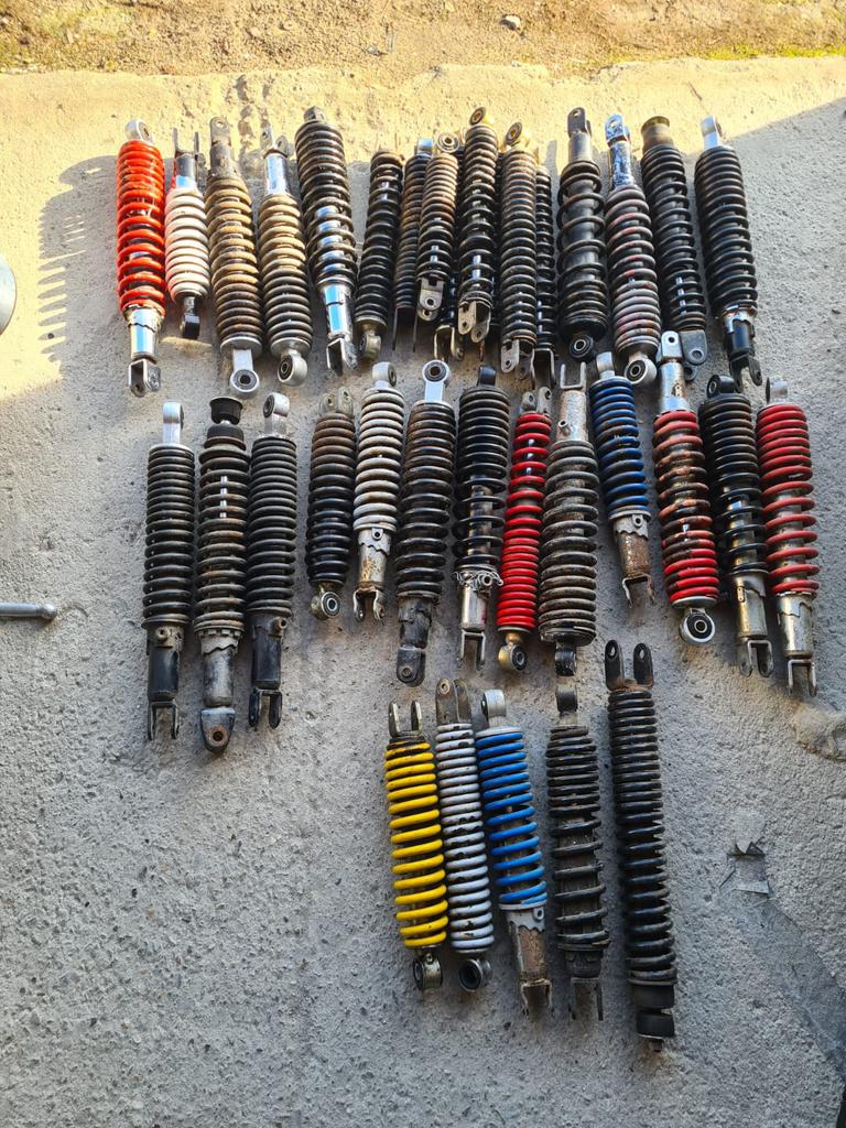 Scooter veringen tot 50cc alle modellen 10 €, Computers en Software, Ophalen, Zo goed als nieuw