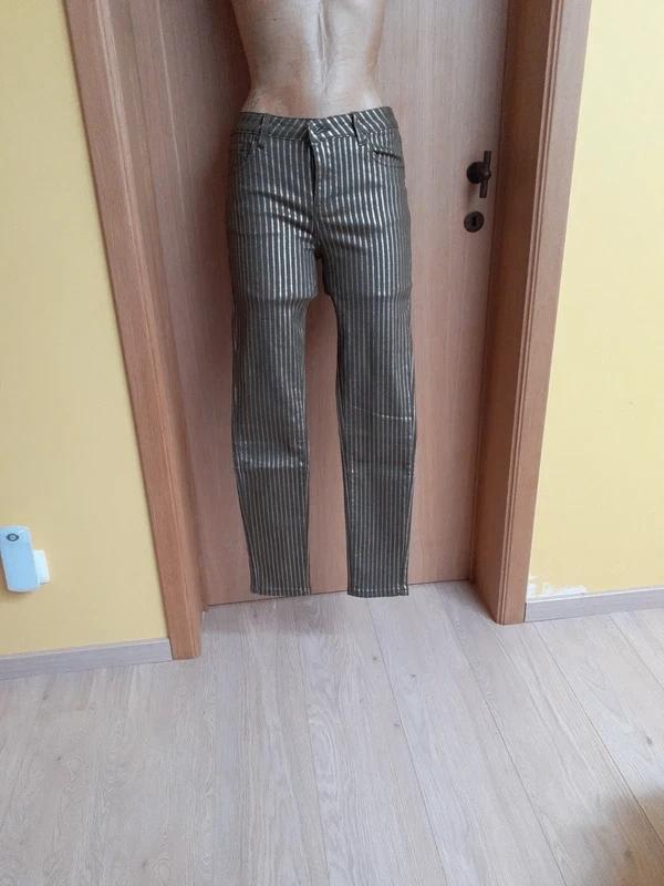 Nieuwe groene broek met glanzend effect Toxik3 — 38, Kleding | Dames, Broeken en Pantalons, Nieuw, Maat 38/40 (M), Groen, Lang
