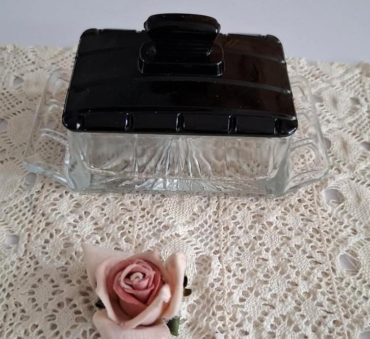 Art Deco glazen botervloot met zwart opaline deksel, Antiek en Kunst, Antiek | Glaswerk en Kristal, Ophalen of Verzenden