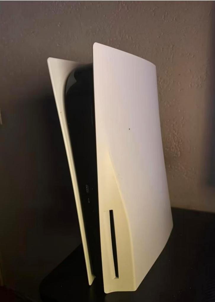 PlayStation 5 disc edition met 2 controllers en games, Consoles de jeu & Jeux vidéo, Consoles de jeu | Sony PlayStation 5, Utilisé