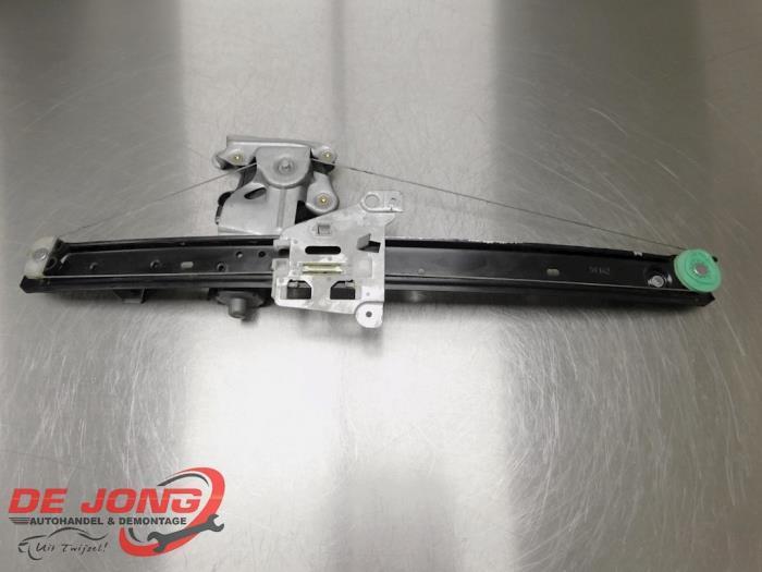 Ruitmechaniek 4Deurs rechts-achter van een Volvo XC90, Auto-onderdelen, Ruiten en Toebehoren, Volvo, Gebruikt, 3 maanden garantie