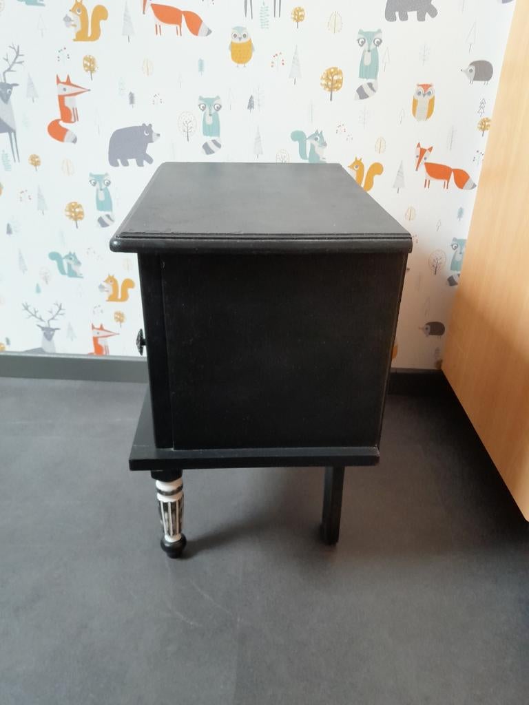 Nachtkastje zwart, Ophalen, Gebruikt, 55 tot 70 cm, 45 tot 65 cm