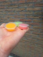 Fruitcups, Dieren en Toebehoren