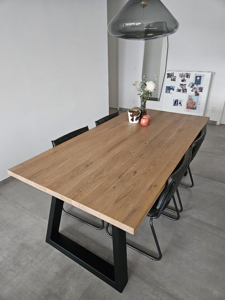 Tijdloze tafel - massief eik, Ophalen, 100 tot 150 cm, Modern, tijdloos, Eikenhout