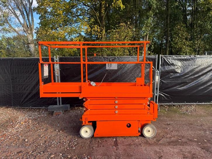 Schaarlift Skyjack 8m., Doe-het-zelf en Bouw, Lieren en Takels, Ophalen