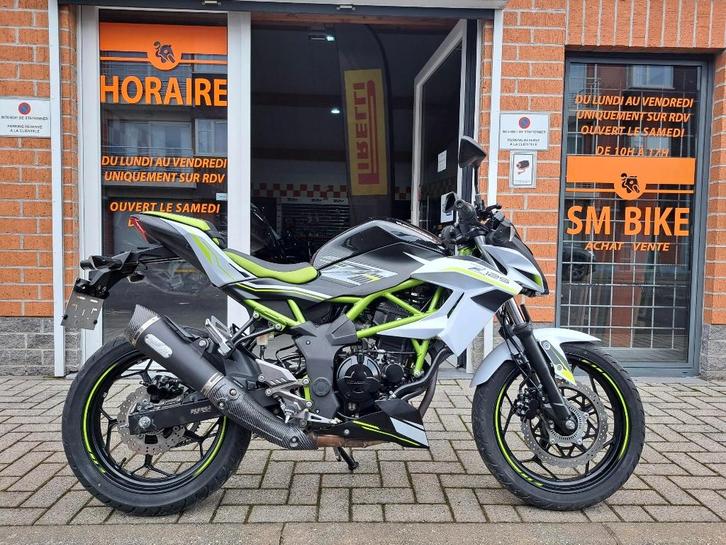 KAWASAKI BESTAAT 125 JAAR 2021 MET 4800 KM!, Motoren, Motoren | Kawasaki, Bedrijf, Naked bike, 11 kW of minder, 1 cilinder, ABS