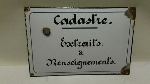 Vooroorlogs Franstalig gebold emaillebord "Kadaster"., Collections, Marques & Objets publicitaires, Utilisé, Panneau publicitaire