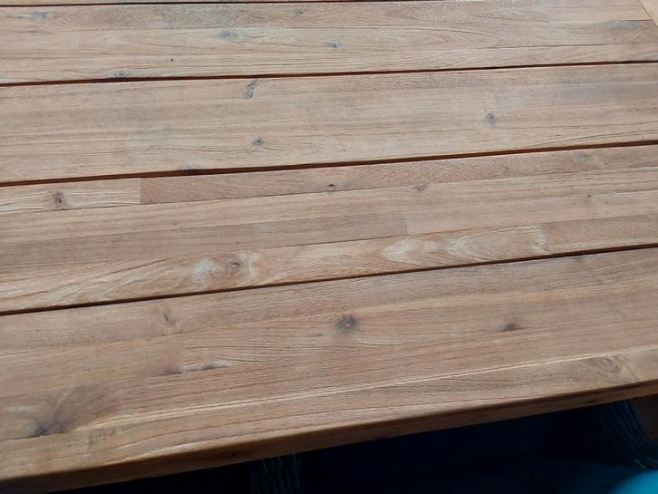 Grote tafel met 6 comfortabele zetels, Tuin en Terras, Tuintafels, Zo goed als nieuw, Wicker, Ophalen