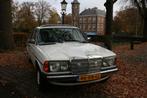 Zeer mooie Mercedes 250 uit 1981  op benzine  Automaat., Auto's, 4 deurs, Achterwielaandrijving, Wit, Particulier