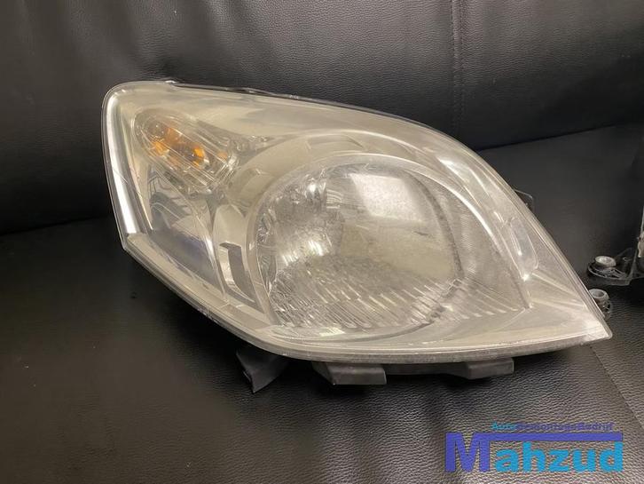 PEUGEOT BIPPER koplamp rechts 2008+ 45560393, Auto-onderdelen, Verlichting, Peugeot, Gebruikt