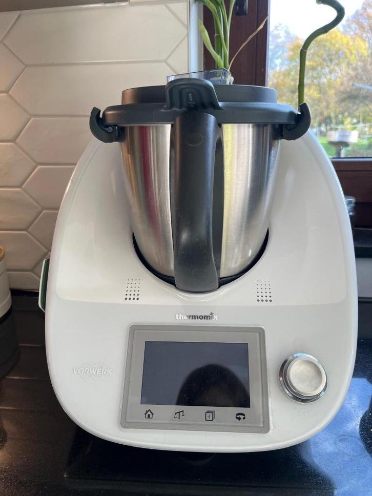 Robot Thermomix TM5 Wifi - 2017, Elektronische apparatuur, Keukenmixers, Gebruikt, 2 tot 3 liter, 1 snelheid, Ophalen