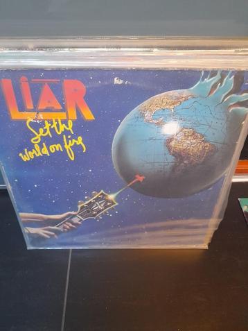 lp - liar - set the world on fire beschikbaar voor biedingen