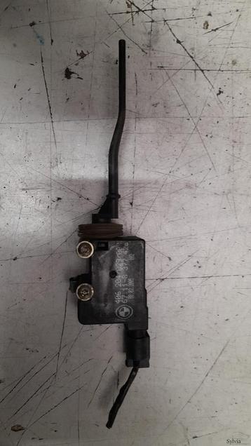 Tankklep benzineklep actuator slot BMW Z4 E85 E86 6711837742 beschikbaar voor biedingen