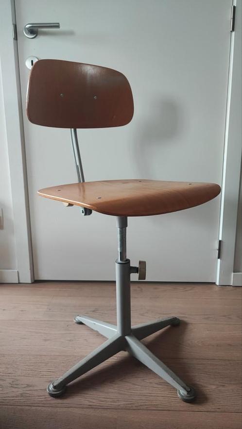 Vintage jaren 1950 Friso Kramer industriële architectenstoel, Huis en Inrichting, Bureaustoelen, Zo goed als nieuw, Ophalen