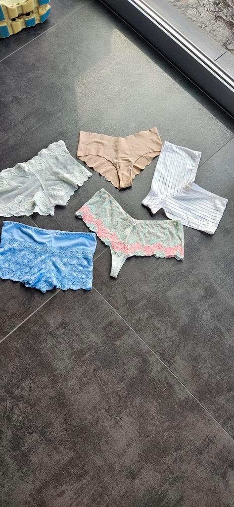 Lot de 6 hipsters Taille 36, Vêtements | Femmes, Sous-vêtements & Lingerie, String, Blanc, Enlèvement ou Envoi