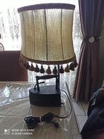 Lampe de chevet vintage sur pied décor fer à repasser, Ophalen