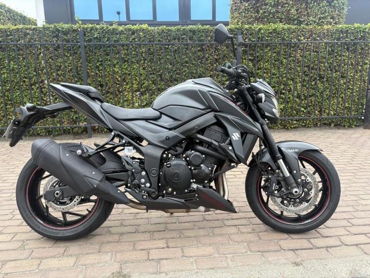 Suzuki GSX S 750, Motoren, Motoren | Suzuki, Bedrijf, Naked bike, meer dan 35 kW, 4 cilinders, Motorrijbewijs A, ABS, Ophalen