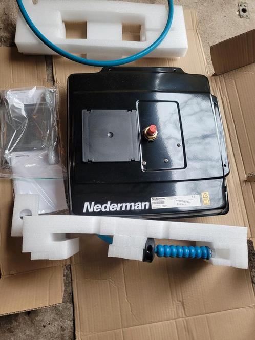Nederman Hogedruk en perslucht haspels automatisch oprolbaar, Doe-het-zelf en Bouw, Overige Doe-Het-Zelf en Bouw, Zo goed als nieuw