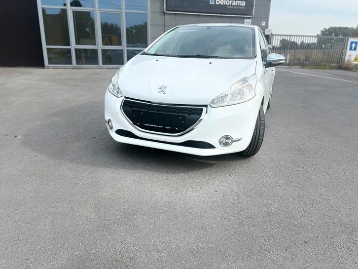 PEUGEOT 208 1.2e-VTi ACTIVE/BENZINE/EURO6, Auto's, Peugeot, Bedrijf, Te koop, ABS, Airbags, Airconditioning, Bluetooth, Boordcomputer