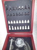 geschenk box wijn attributen schaakspel, Verzamelen, Verzenden, Nieuw