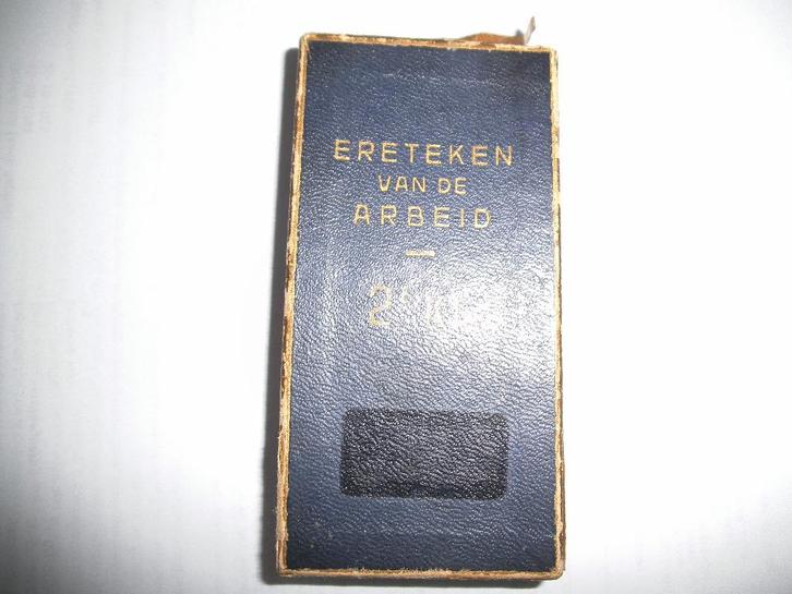 Ereteken van de Arbeid 2e klas, Verzamelen, Overige Verzamelen, Gebruikt, Ophalen of Verzenden