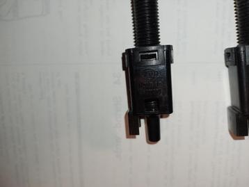 volvo vacuum switch cruise control brake pedal 004 539 beschikbaar voor biedingen
