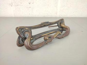 Bronzen art nouveau brievenbusgleuf beschikbaar voor biedingen